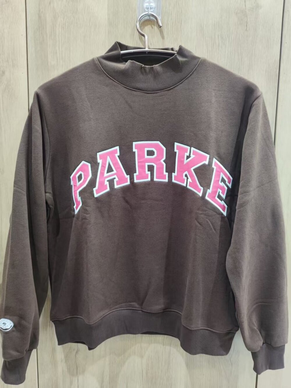 🤎Size L/XL PARKE x Dunkin Donuts Mock Neck Logo Sweatshirt